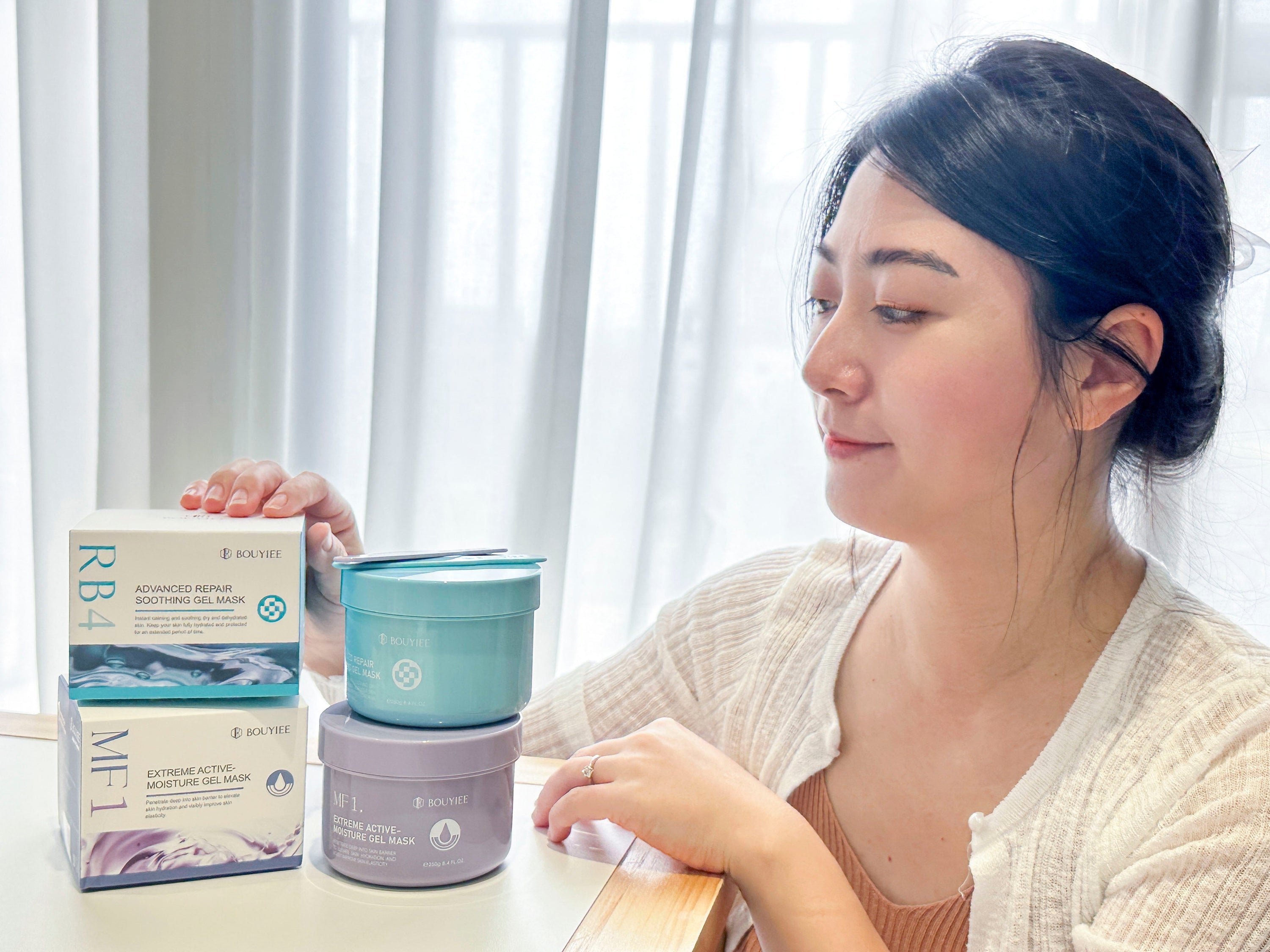 每次敷完都觉得自己的脸亮了一阶，晒后的泛红也退得比较快｜宝艺冻膜评价心得